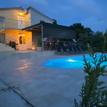 Naturia Holiday House 梅杜林 外观 照片