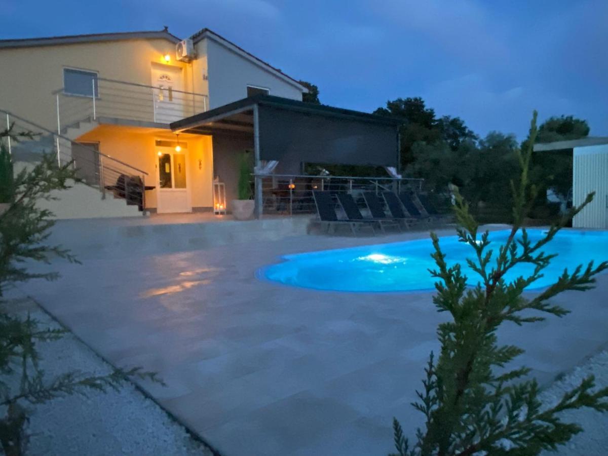 Naturia Holiday House 梅杜林 外观 照片