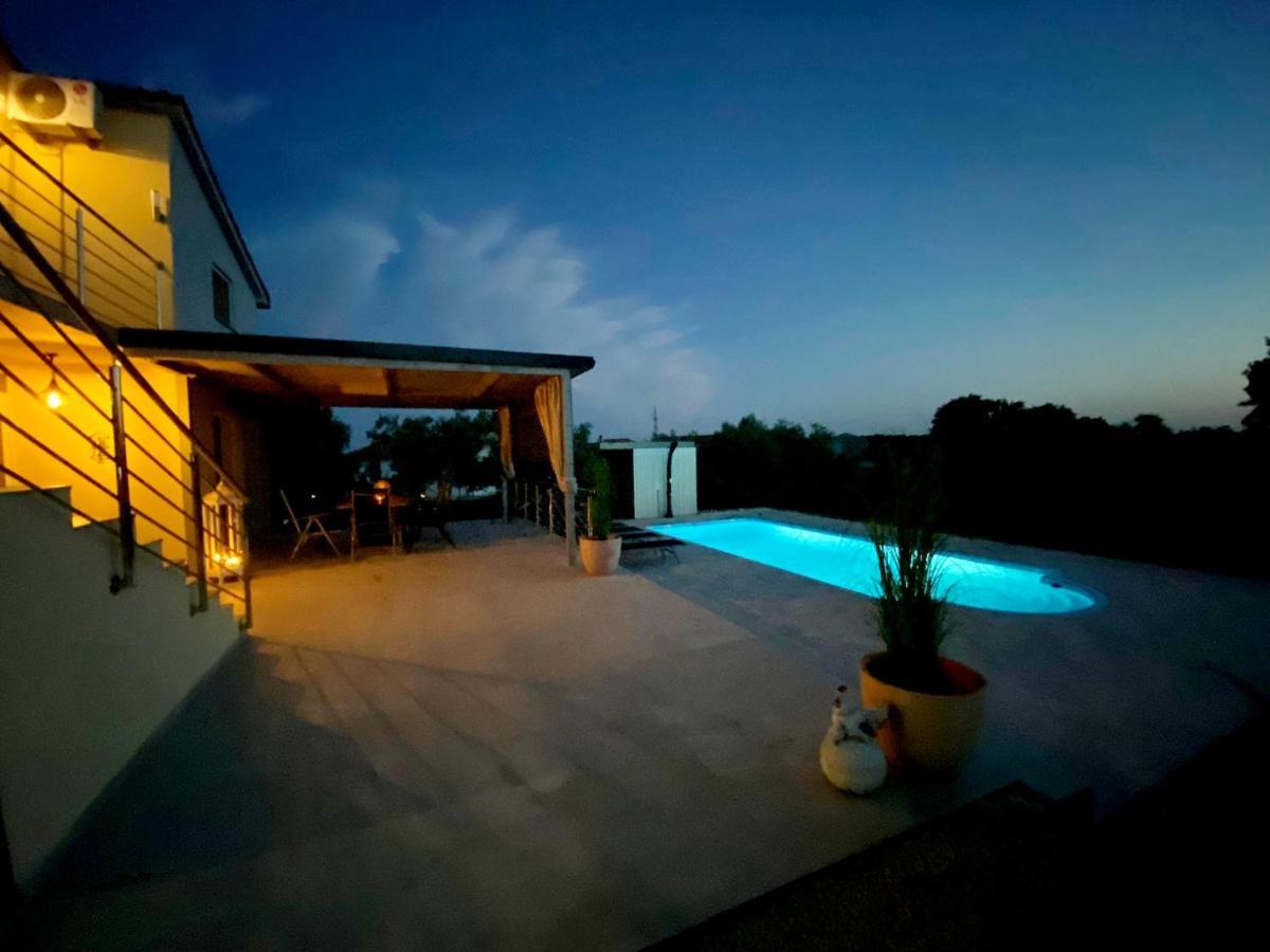 Naturia Holiday House 梅杜林 外观 照片