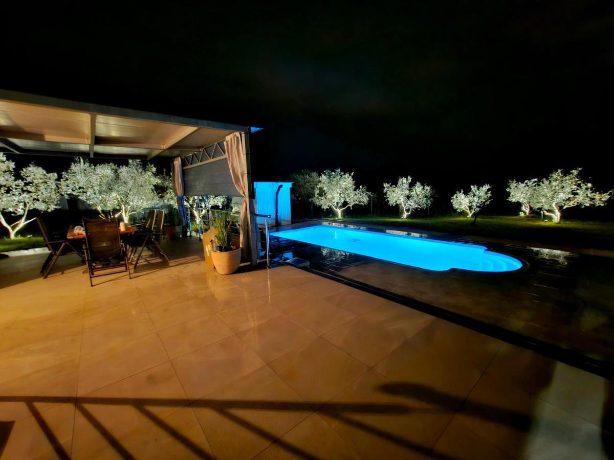 Naturia Holiday House 梅杜林 外观 照片